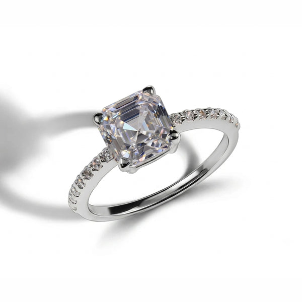 PURE ELEGANCE RING