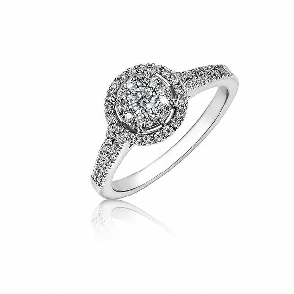 ROYAL HALO MOISSANITE RING
